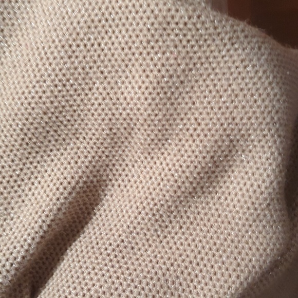 New York and Company Gold Shimmer Cowl Neck Sweater Large - Picture 8 of 12